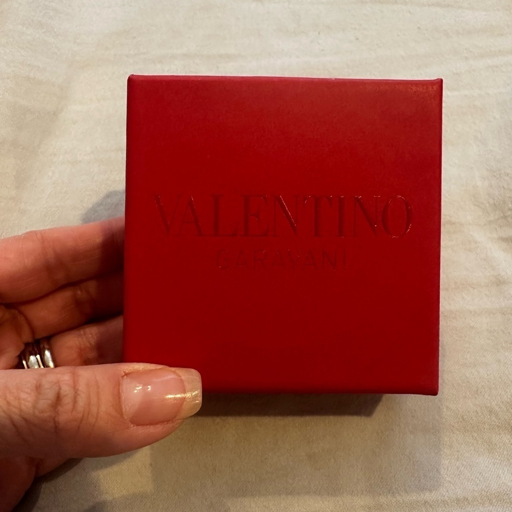 Valentino ring - Picture 5 of 8